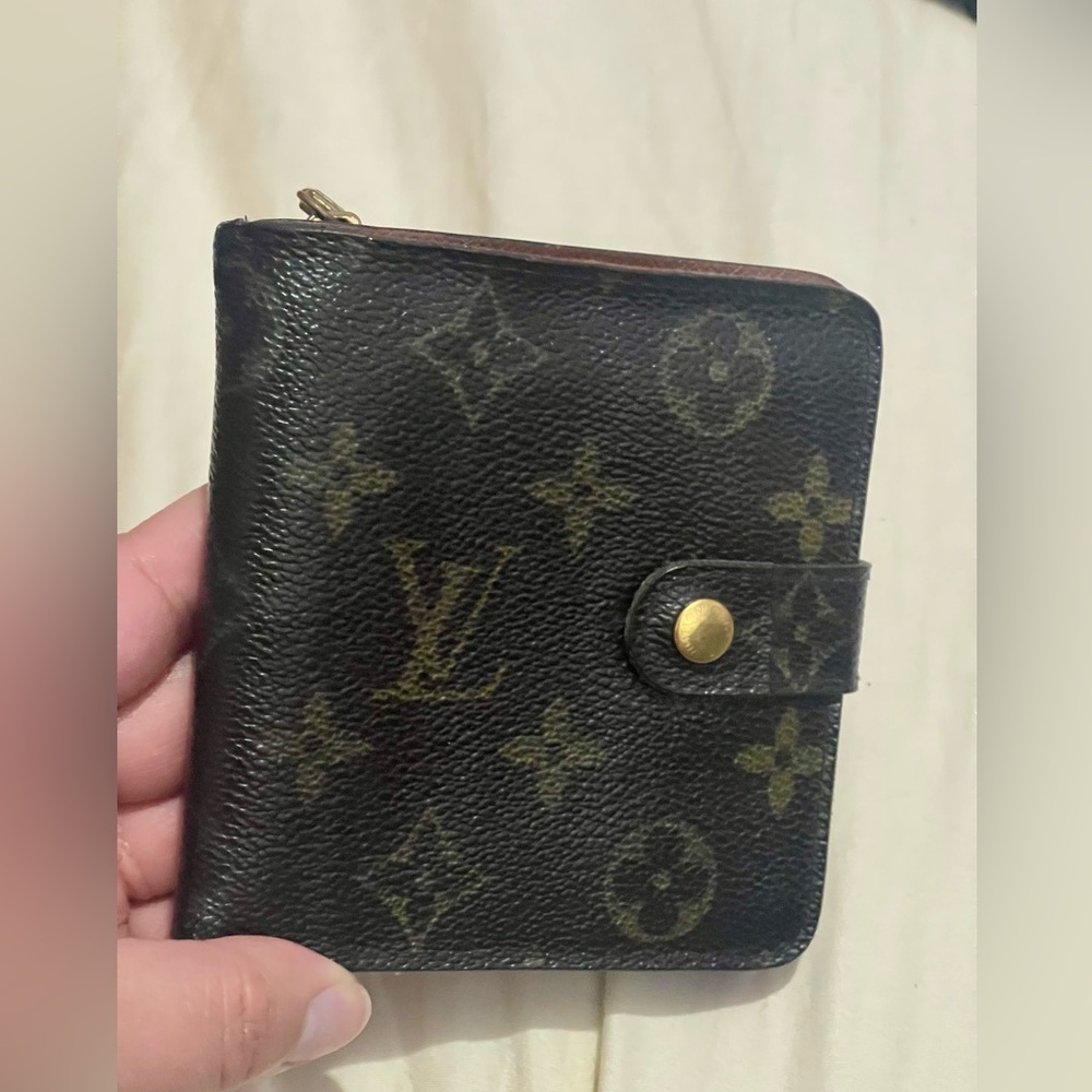 LV Bifold Wallet Zip Brown Monogram